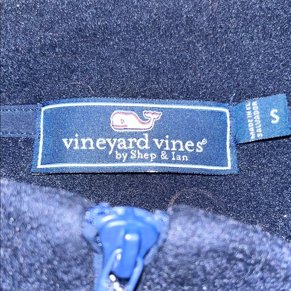Vineyard Vines Men’s Blue Fleece Vest Like New - Picture 3 of 6